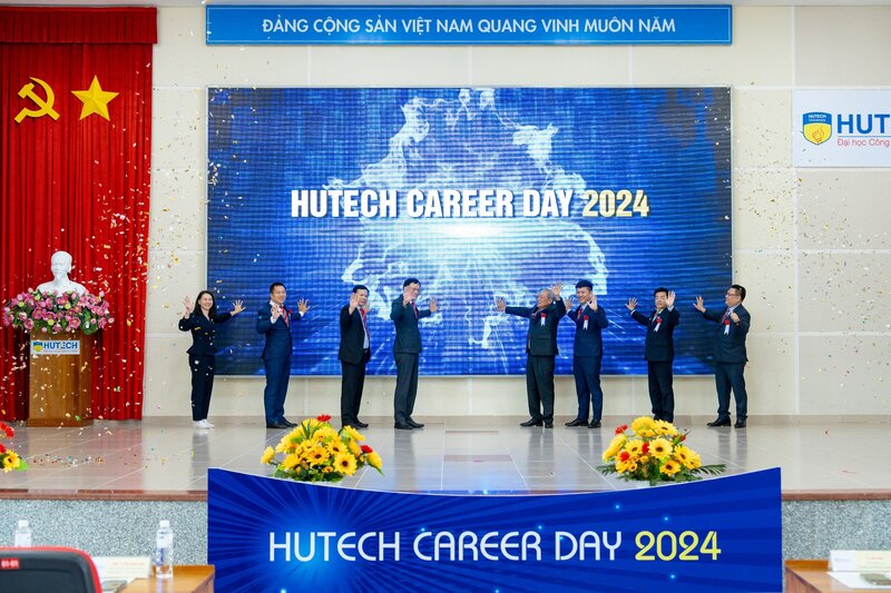 Ngày hội tuyển dụng khối ngành Kinh tế, HUTECH Career Day 2024, Trường ĐH Công nghệ TP. HCM